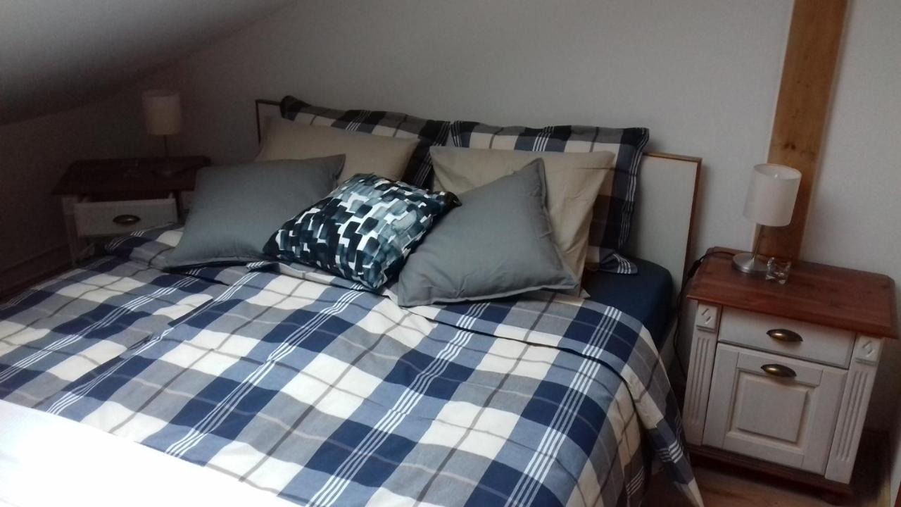 Ferienwohnung Wiesmuehlstrasse 헨돌프앰왈러시 객실 사진